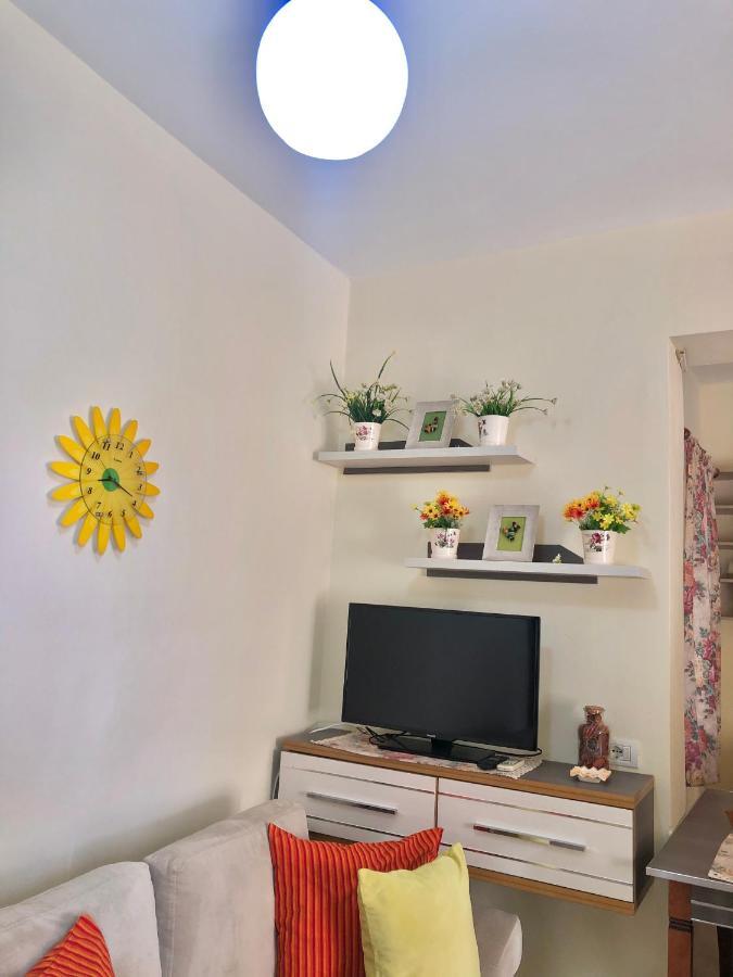 Melina Apartments Sarandë エクステリア 写真