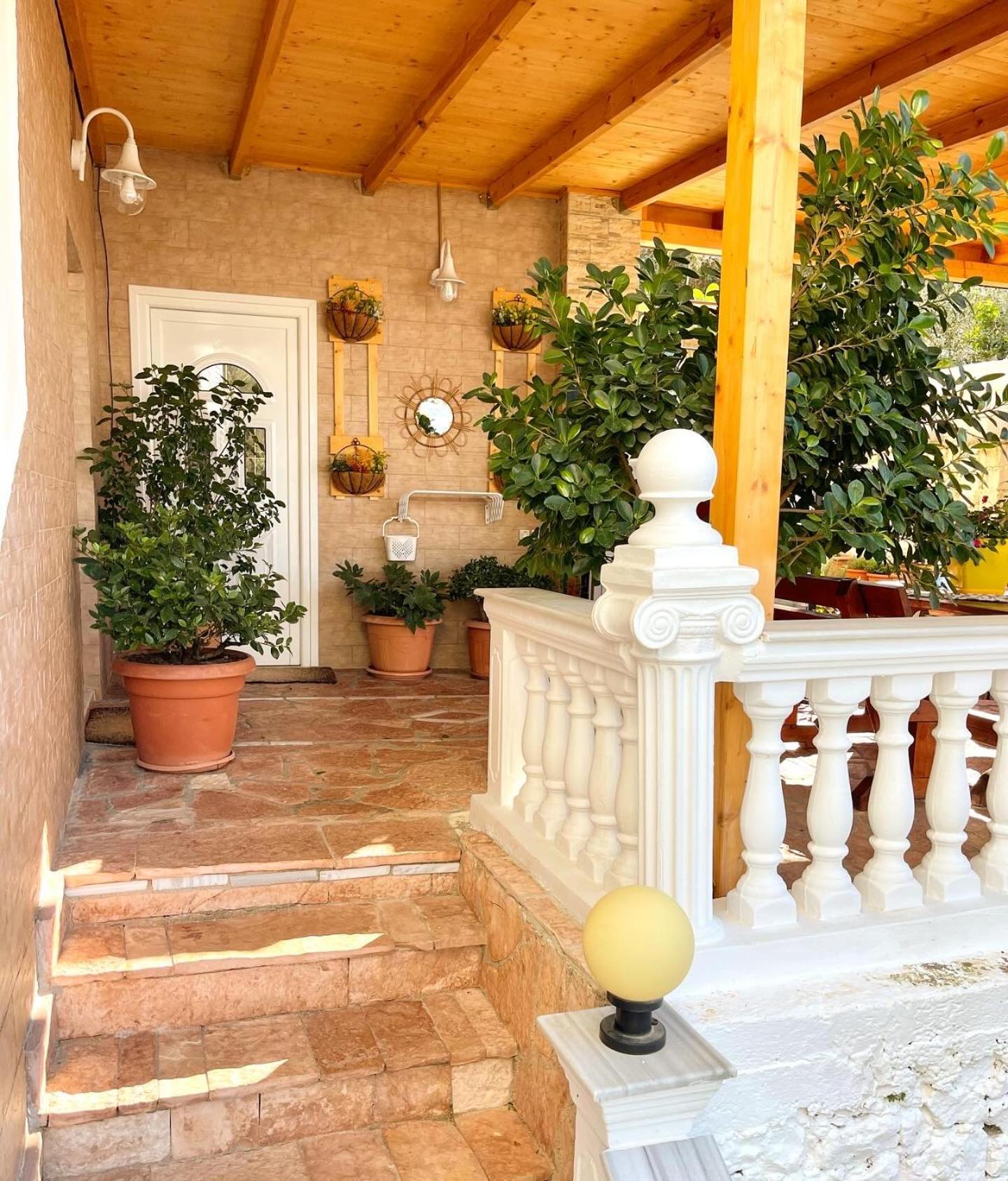 Melina Apartments Sarandë エクステリア 写真