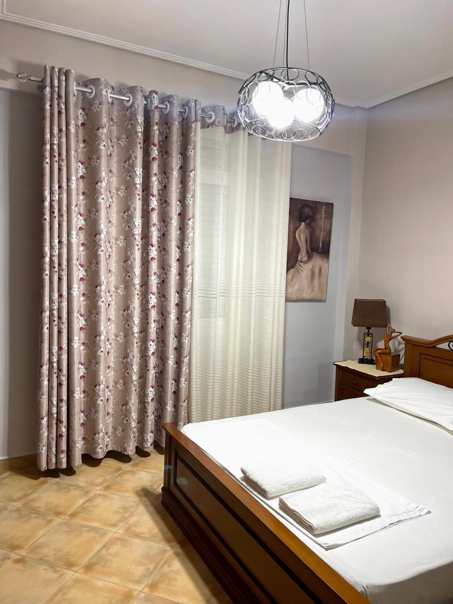 Melina Apartments Sarandë エクステリア 写真