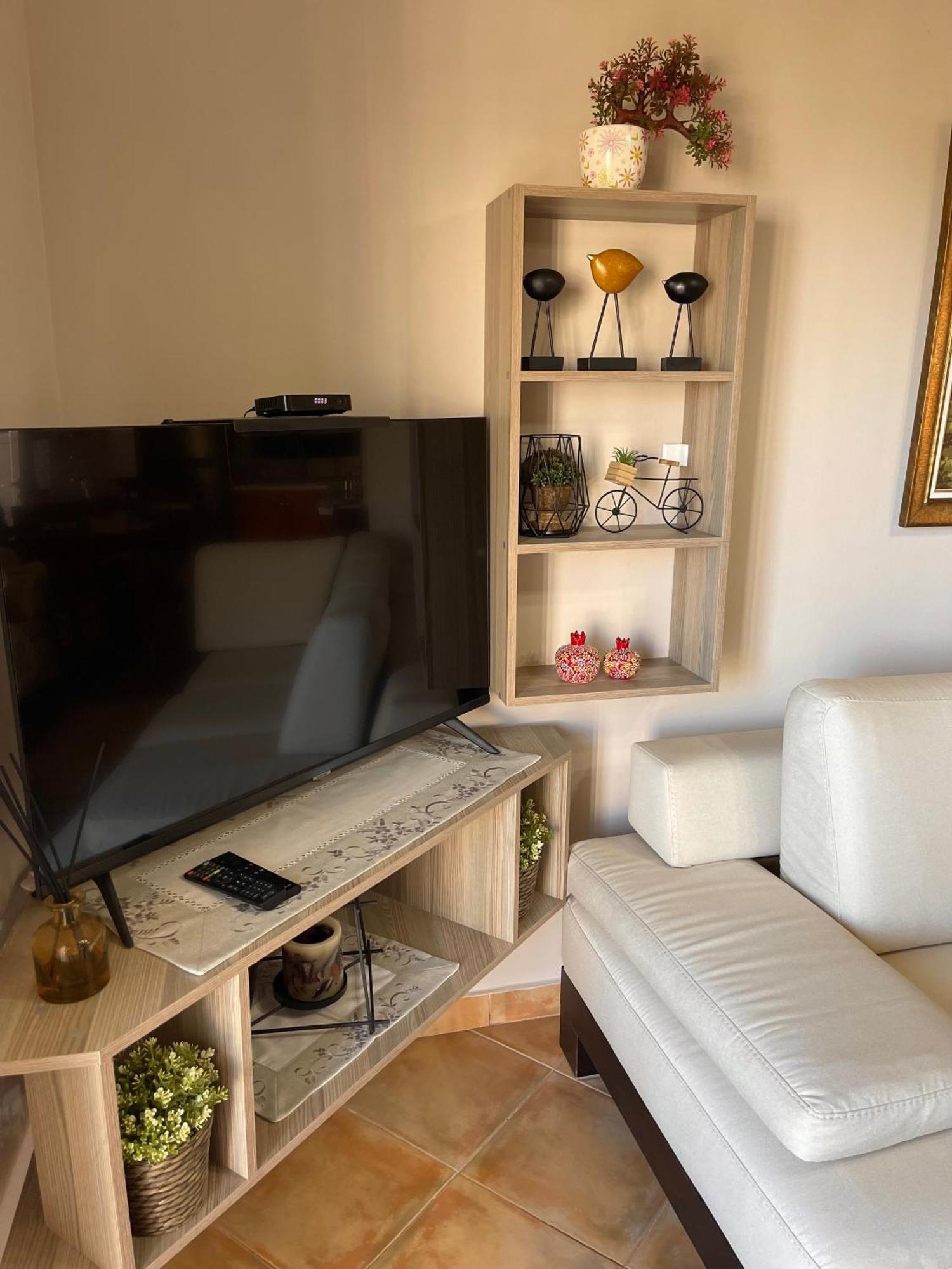 Melina Apartments Sarandë エクステリア 写真